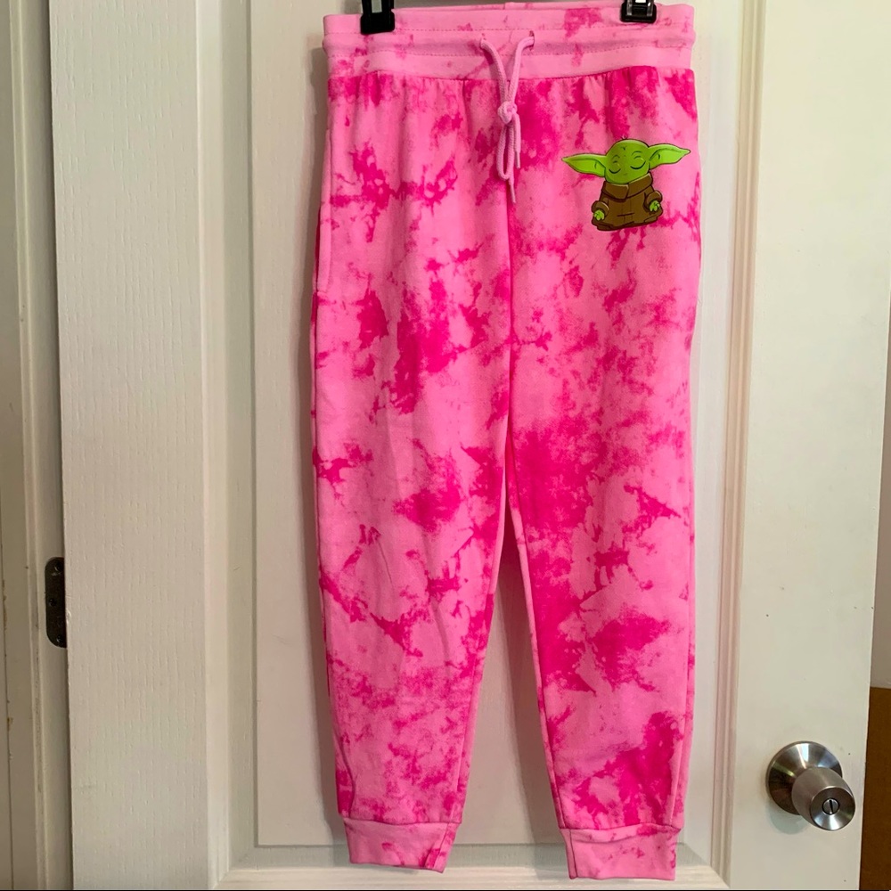 NWT Size M girls Star Wars Grogu joggers